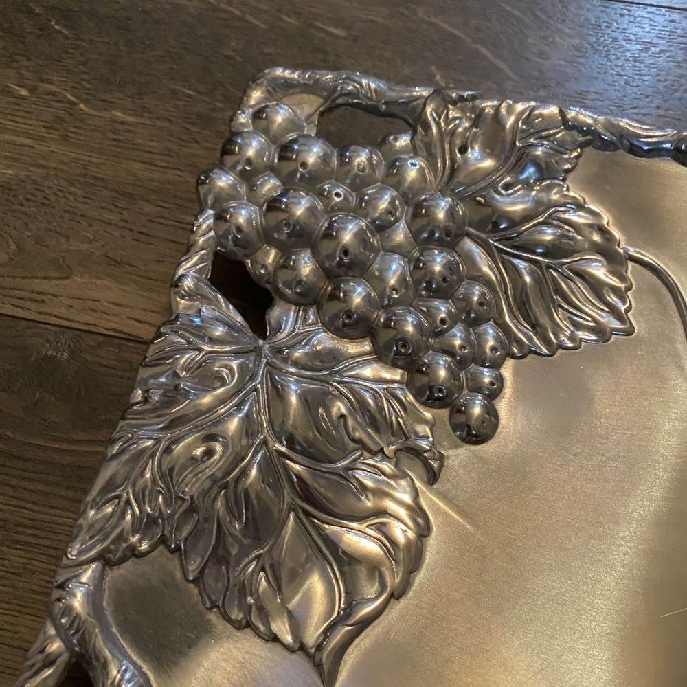 Arthur Court Oblong Grape Tray - Picture 2 of 13
